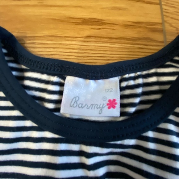 Dress. Size 6Y. Brand New - Picture 6 of 6